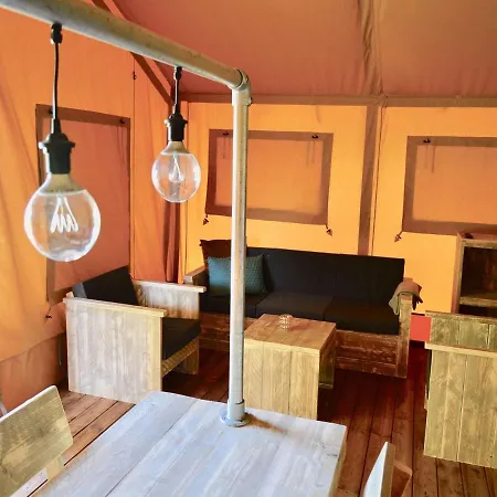 Luxury tent Cozy Coastal Tent *